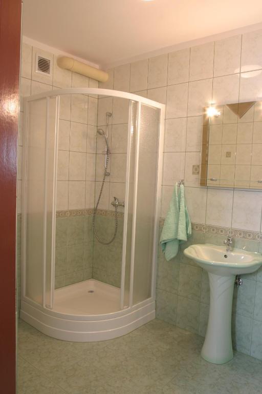Hotel Goralski Raj نوفه تارخ الغرفة الصورة