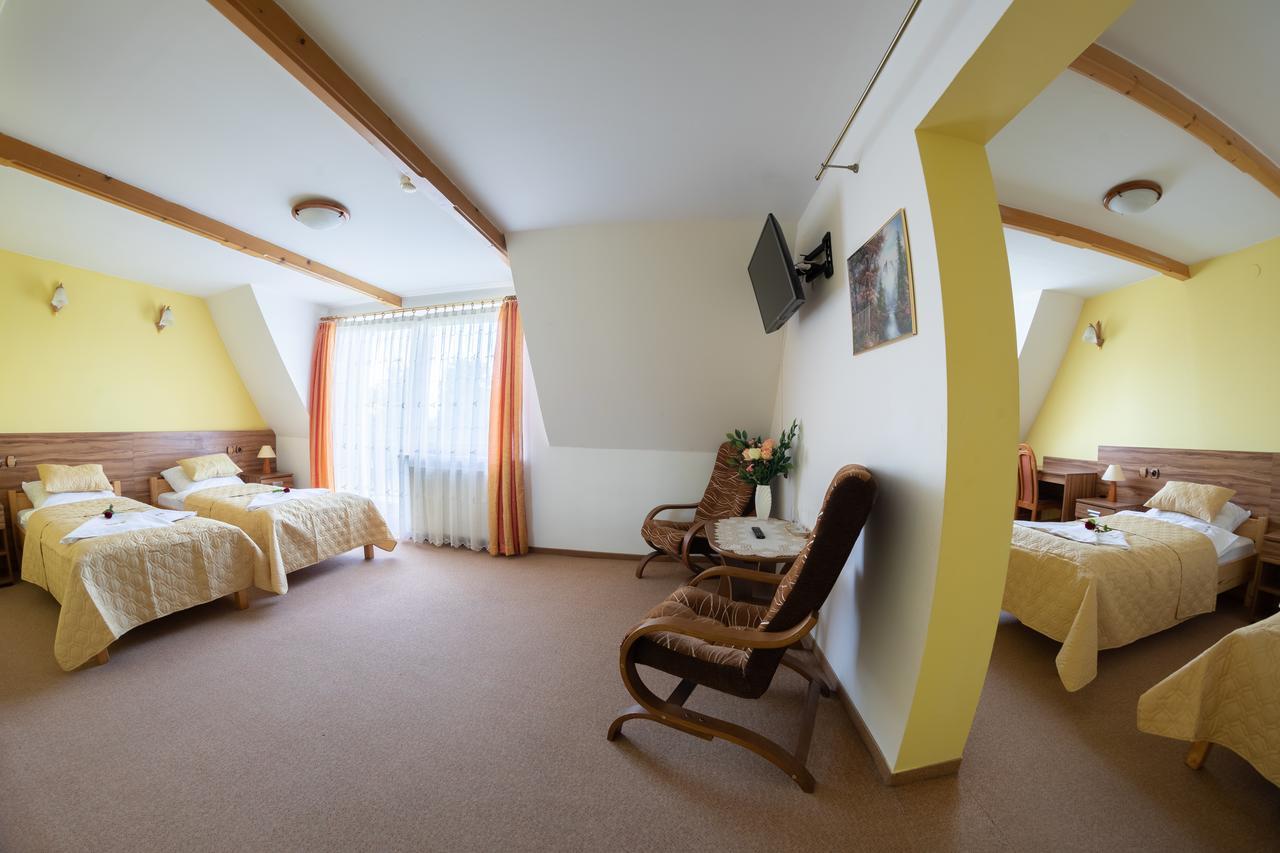 Hotel Goralski Raj نوفه تارخ المظهر الخارجي الصورة